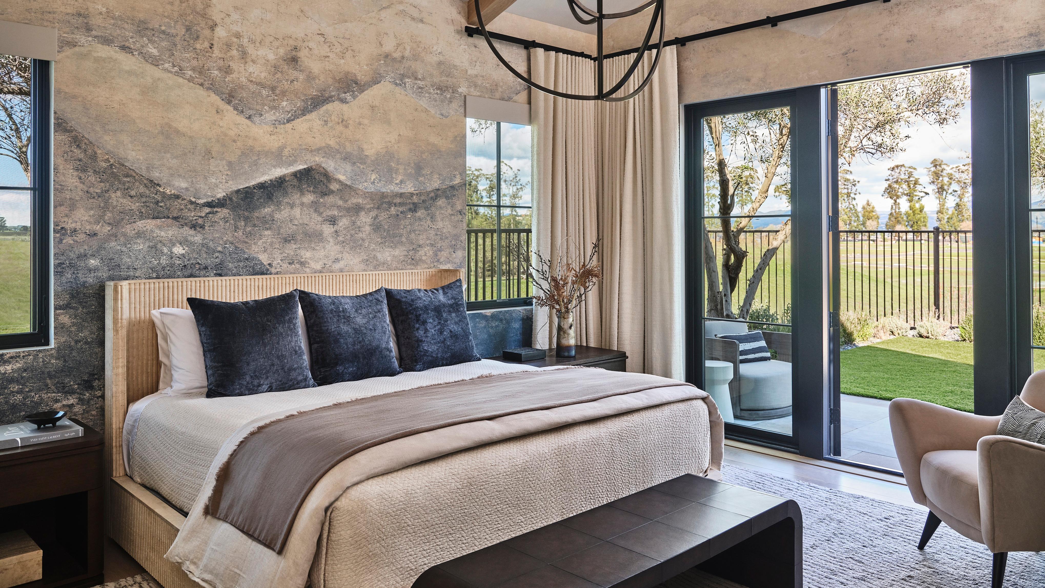 Four Bedroom Vineyard Home with Three Kings and Four Doubles