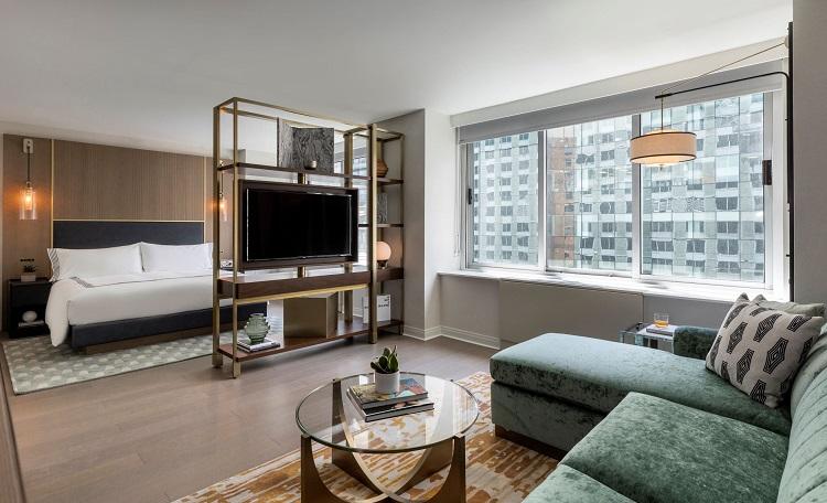 Studio Suite King (450 sq. ft.)