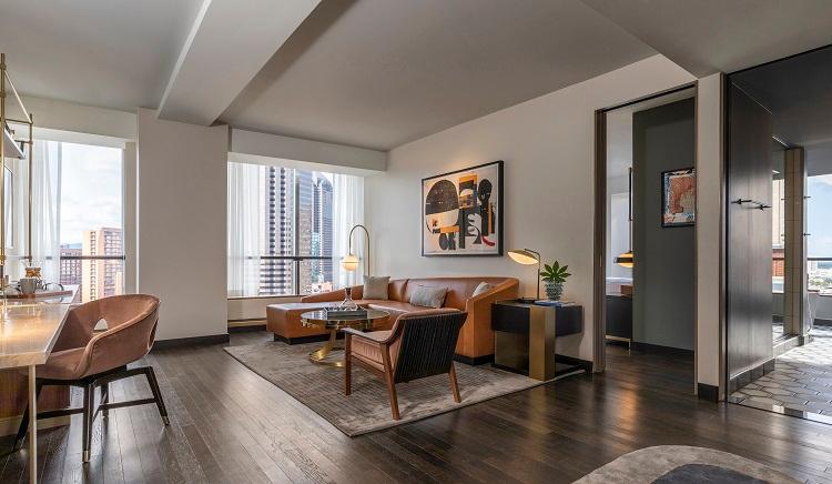 Corner Suite