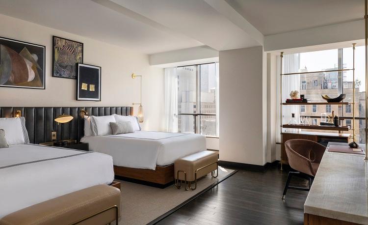 2 Queen Beds