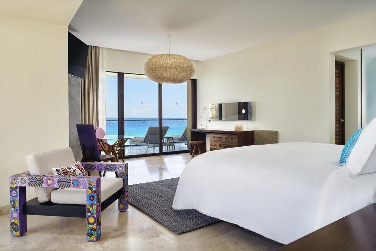 Presidential Ocean Front Adults Suite