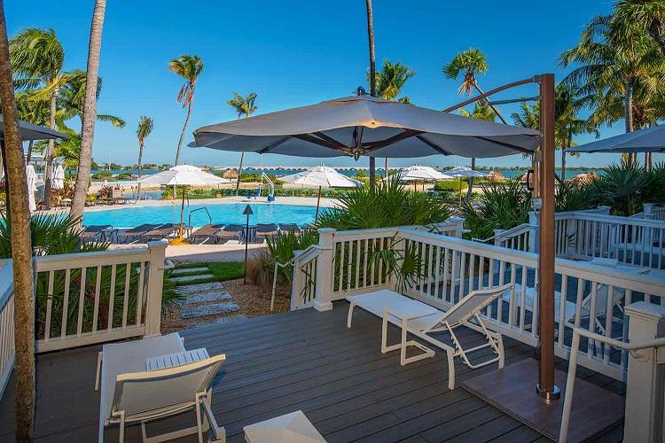 Pool Cabana Double Queen