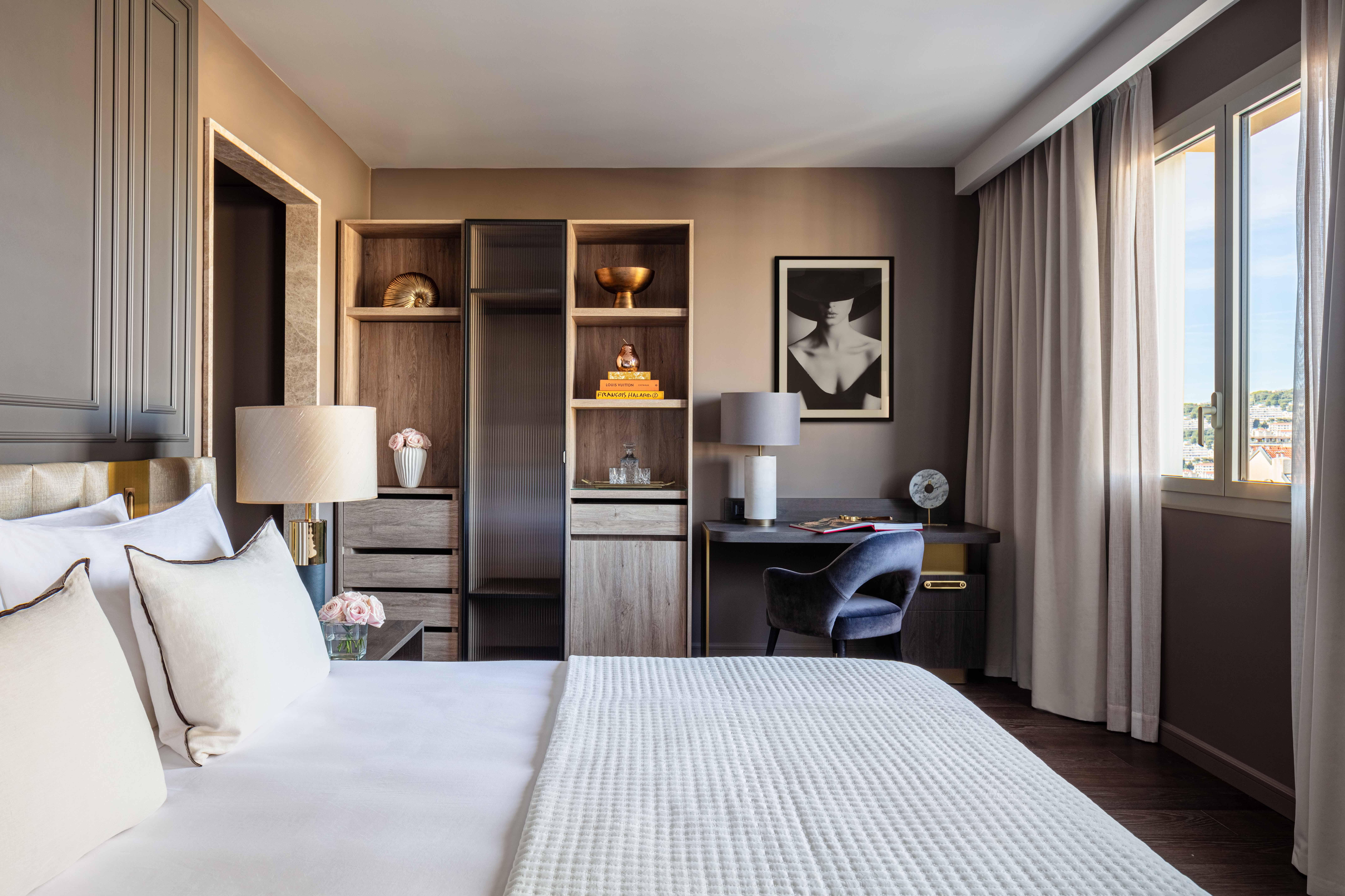 Deluxe Rooms