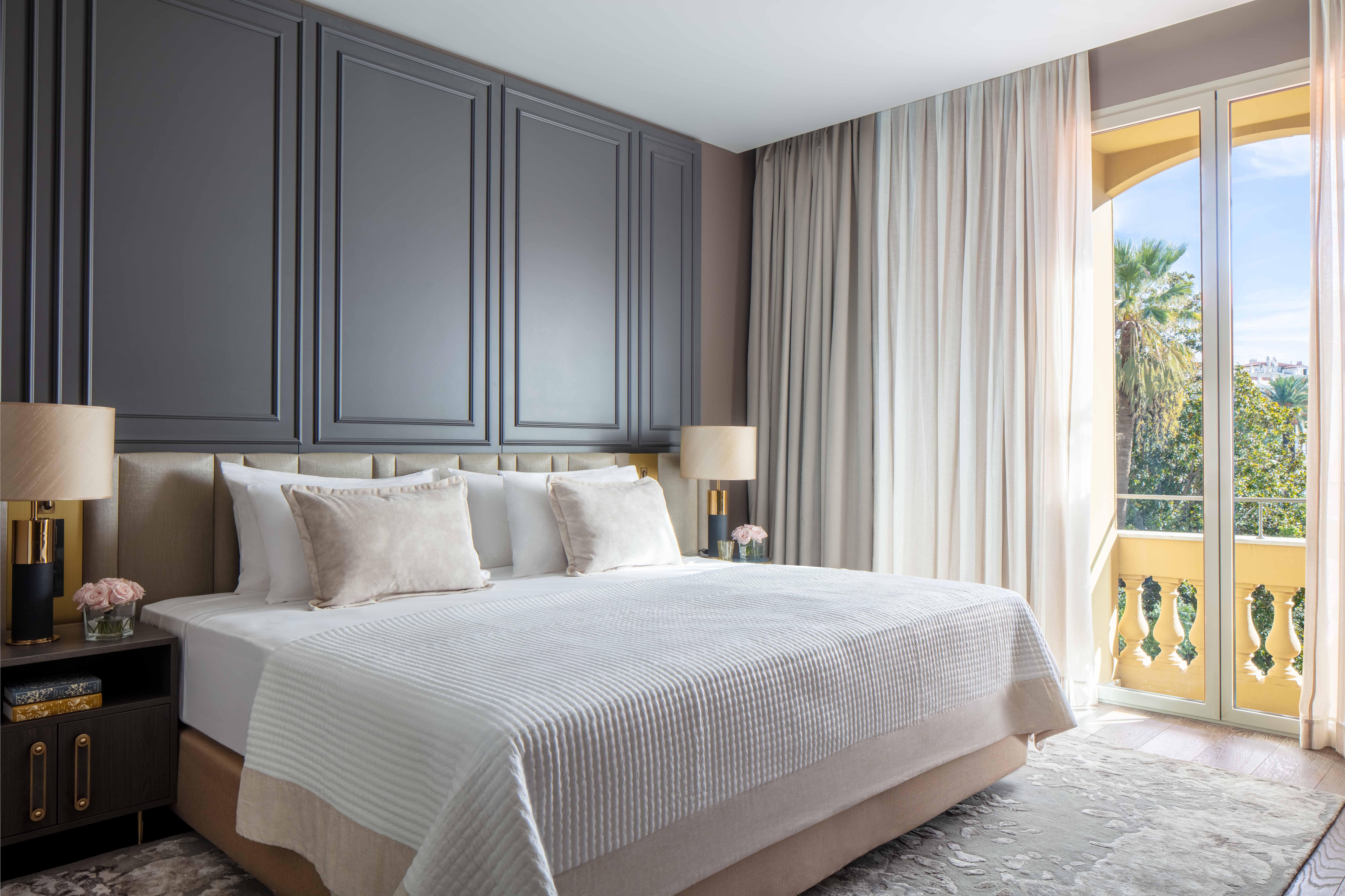 Premium Sea View Room with Balcony