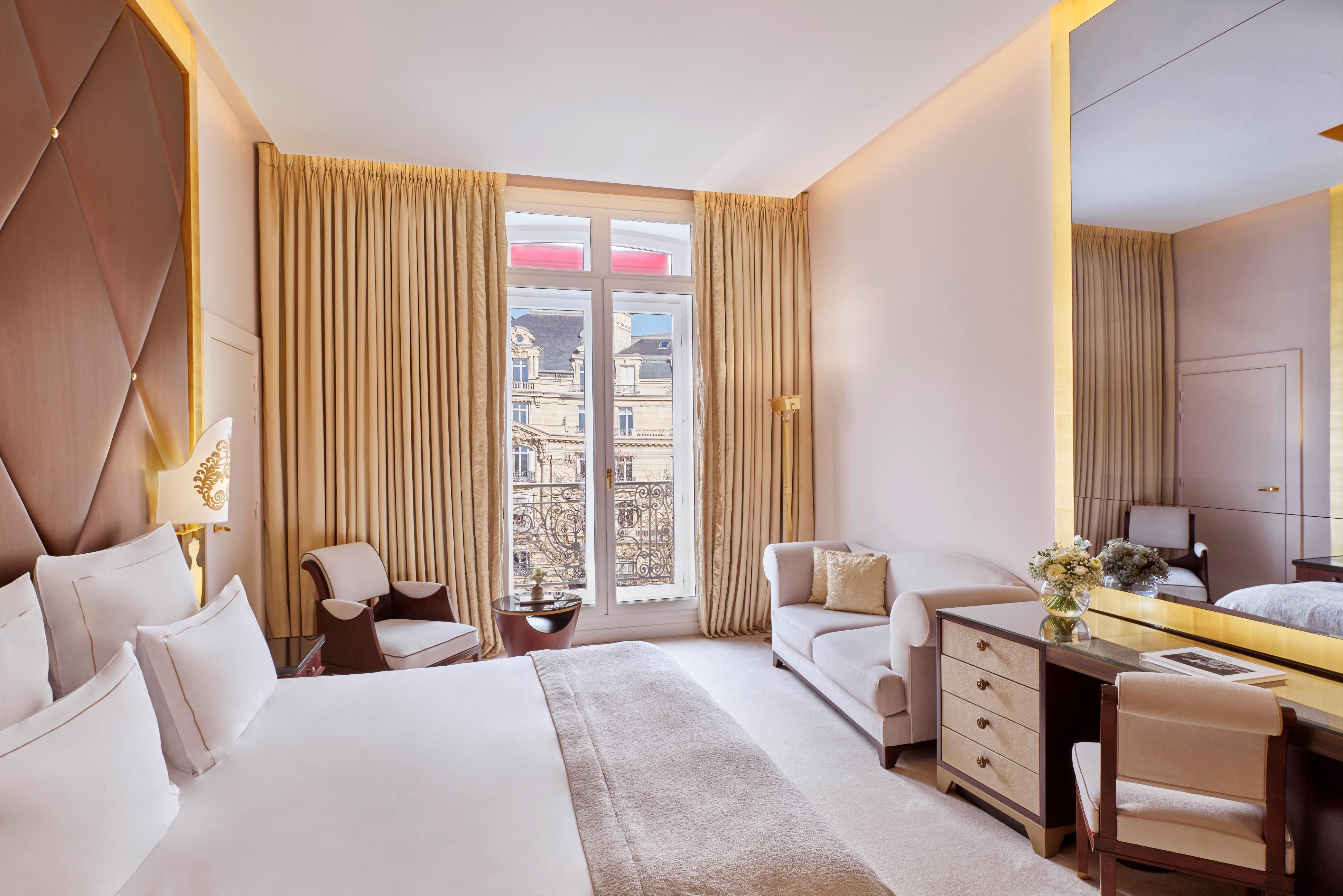 Prestige Champs-Elysées Room