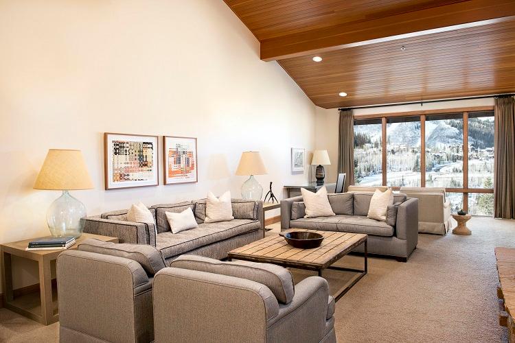 Luxury Suites