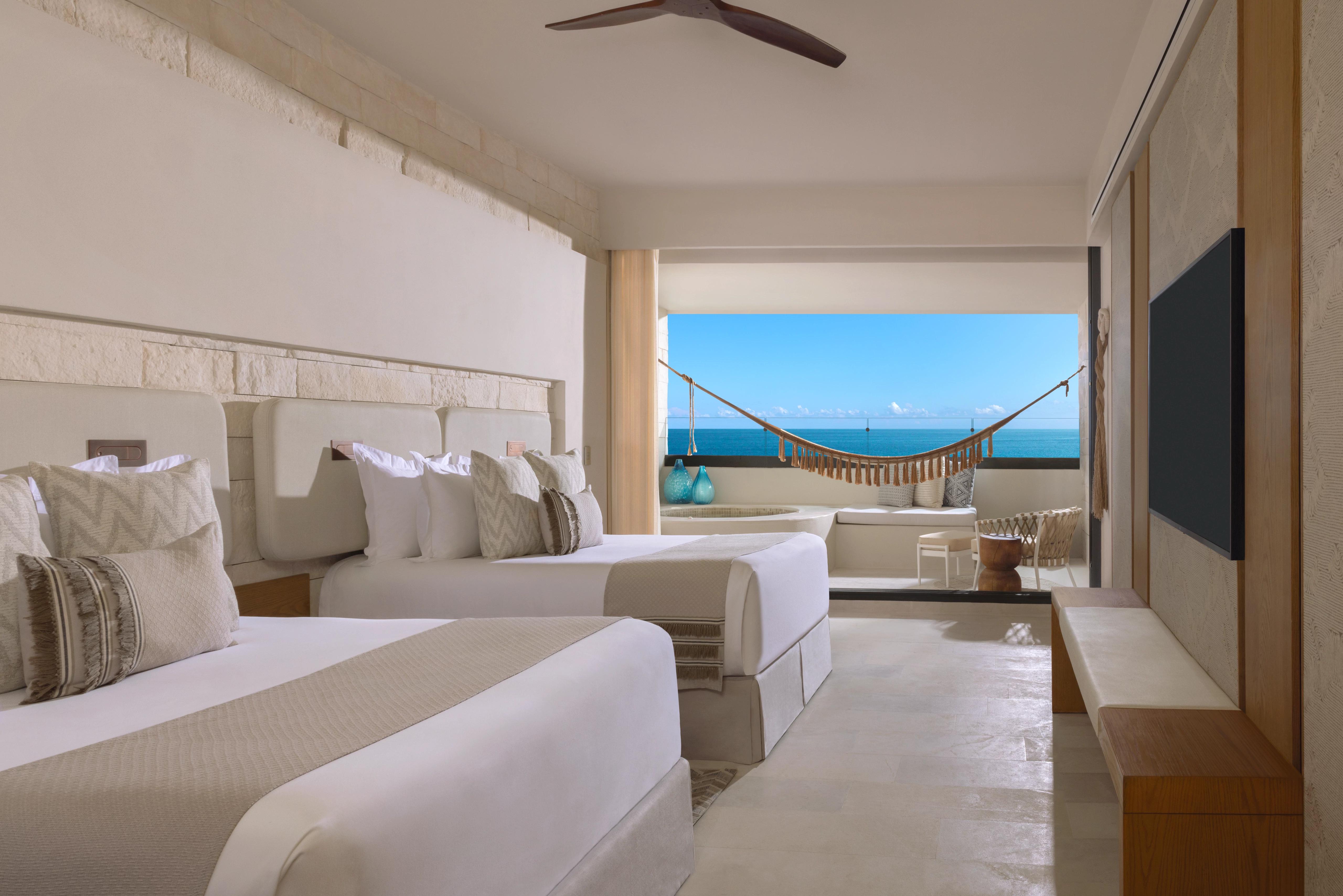 Junior Suite King or Double Partial Ocean View with Hot Tub