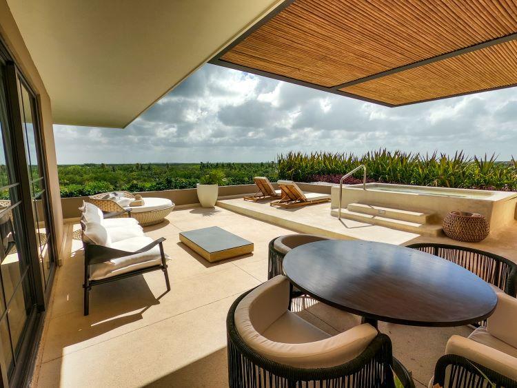 Inspira Corner Suite