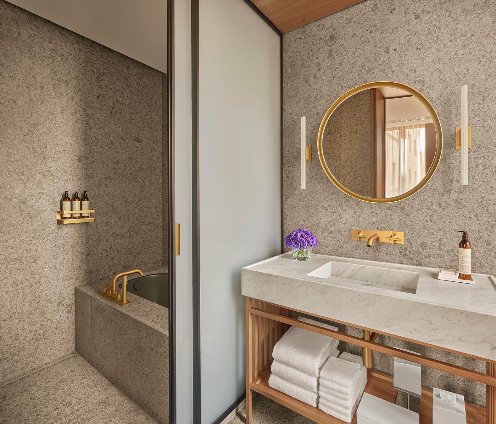 EDITION Signature Suite