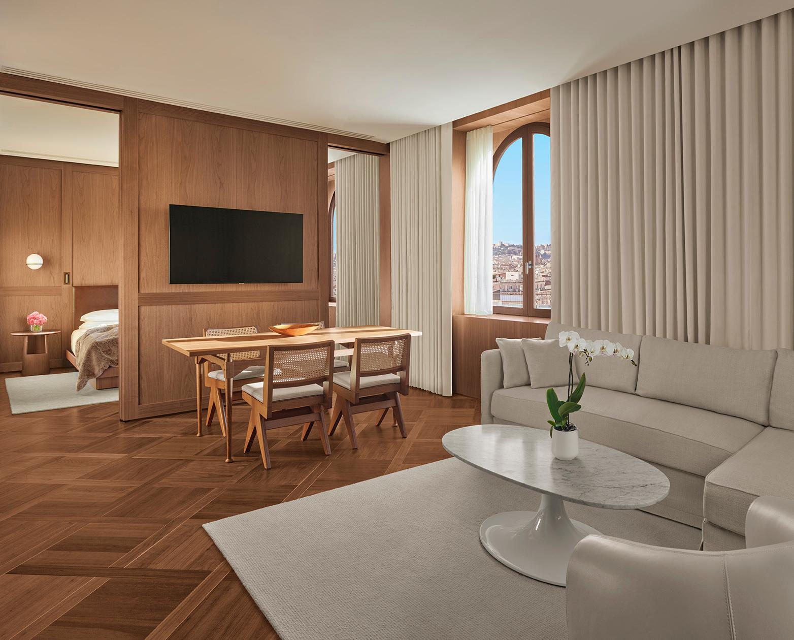 Skyline Suite