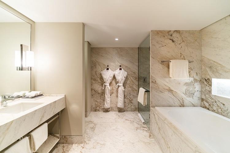 One Bedroom Suite Ocean View