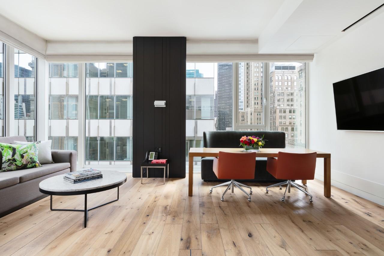 ANDAZ SUITE