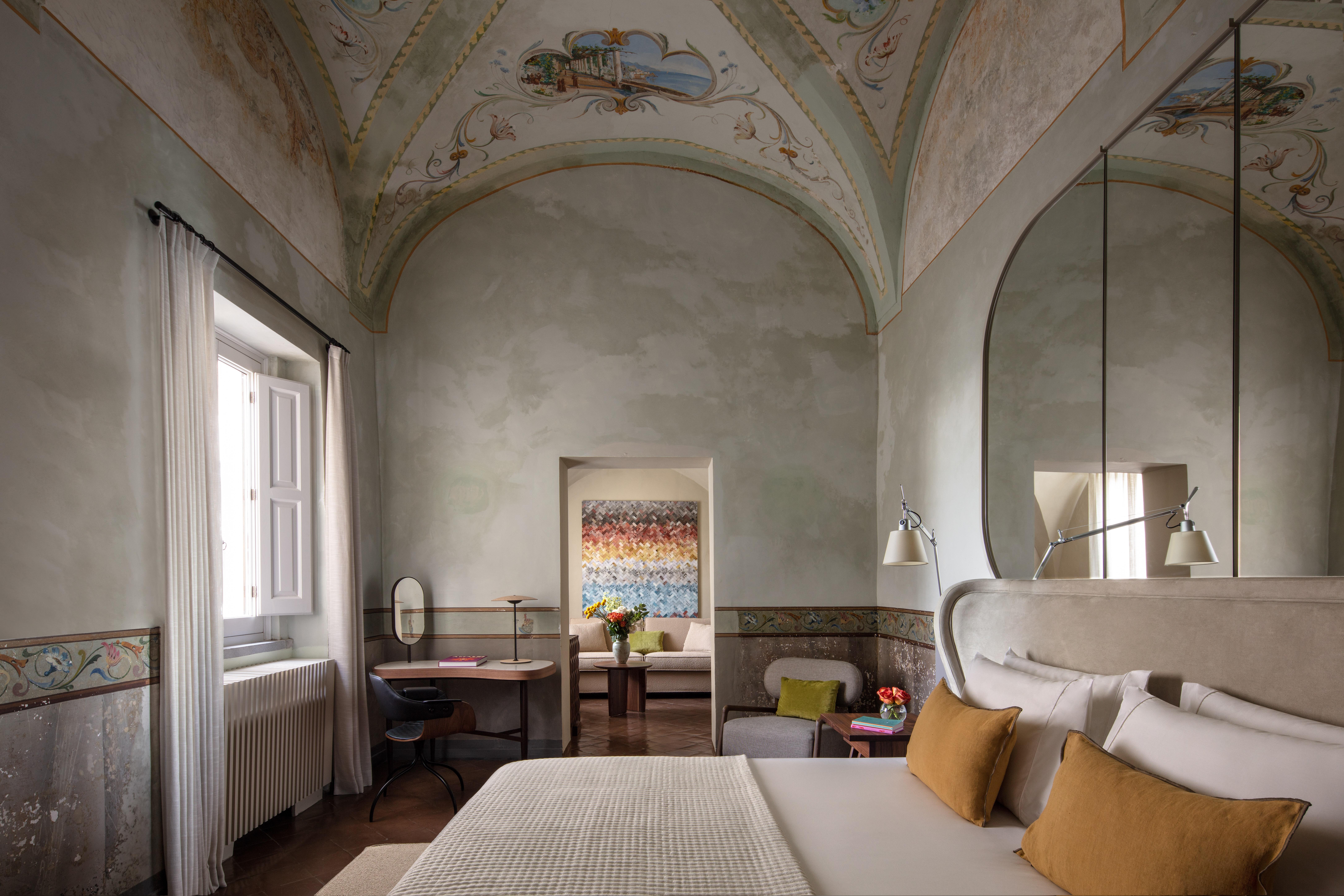 Suite Del Priore