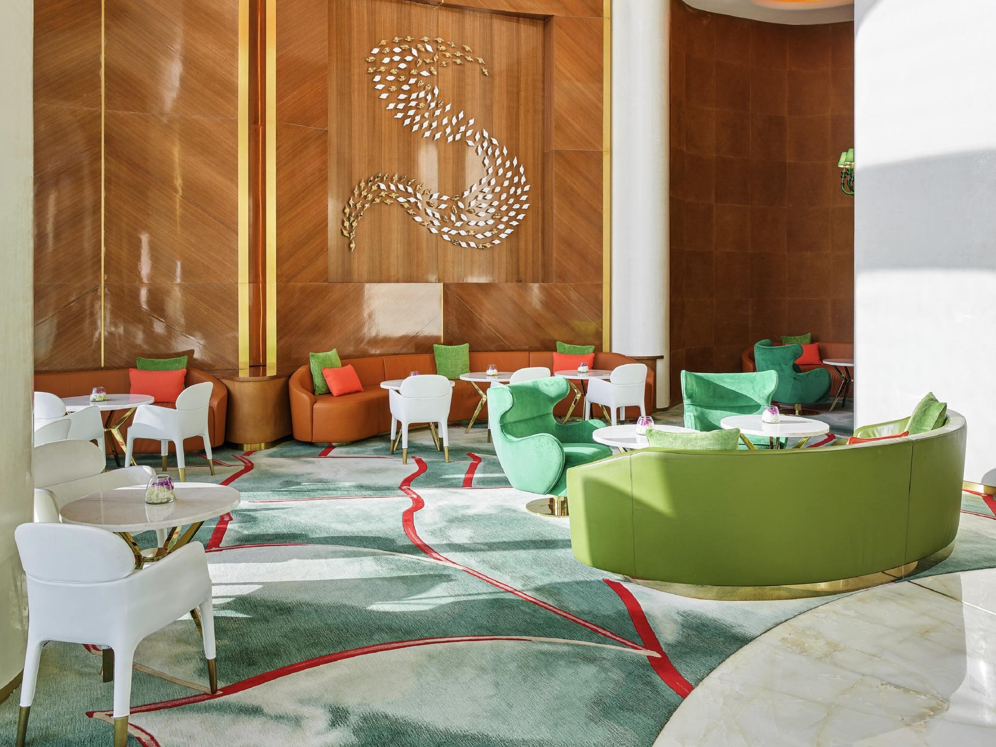 Fairmont Doha, Qatar — Fairmont Doha - Fairmont Doha Dome Lounge