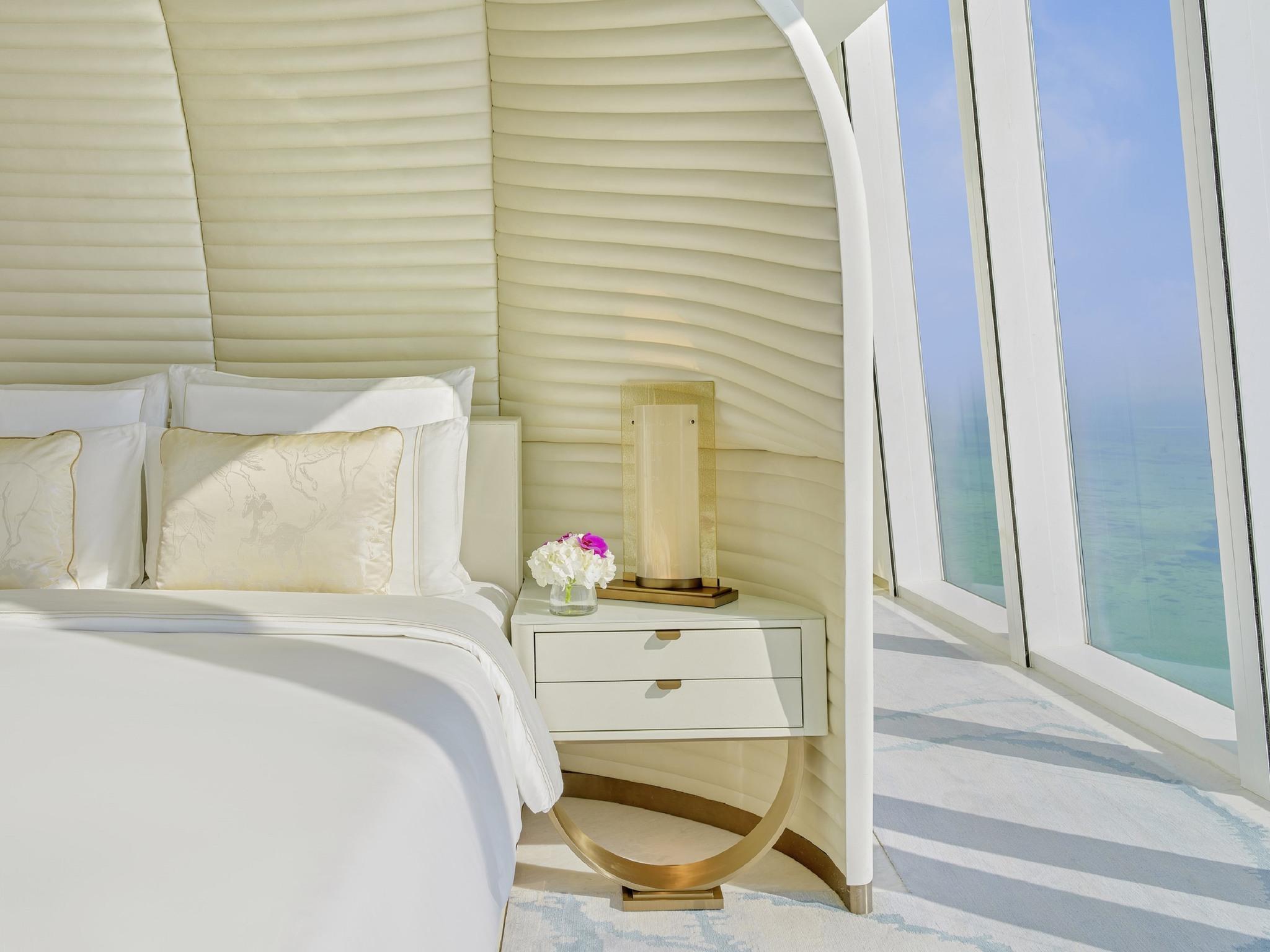 Grand Suite Sea View (King)