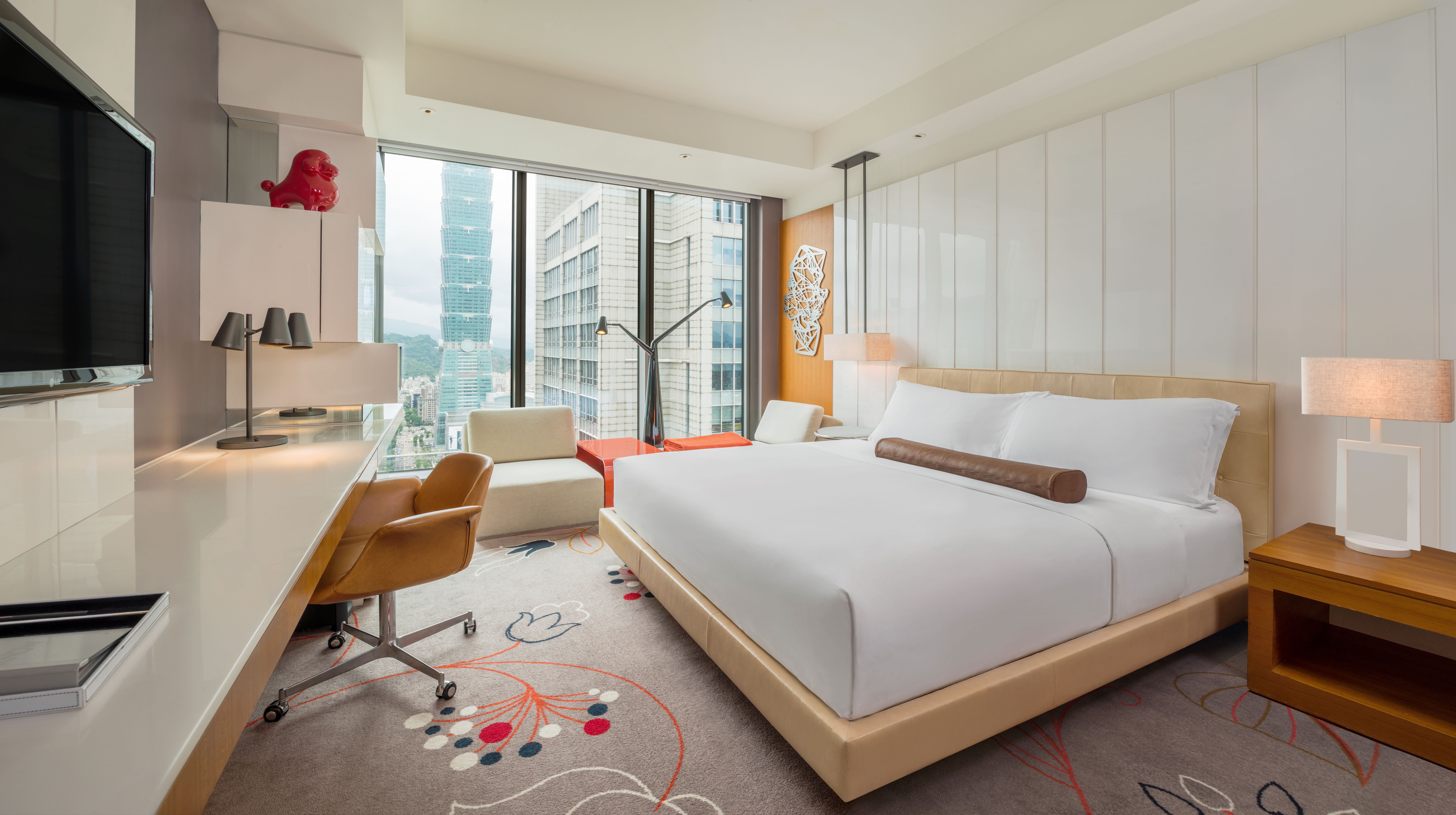 Spectacular Room