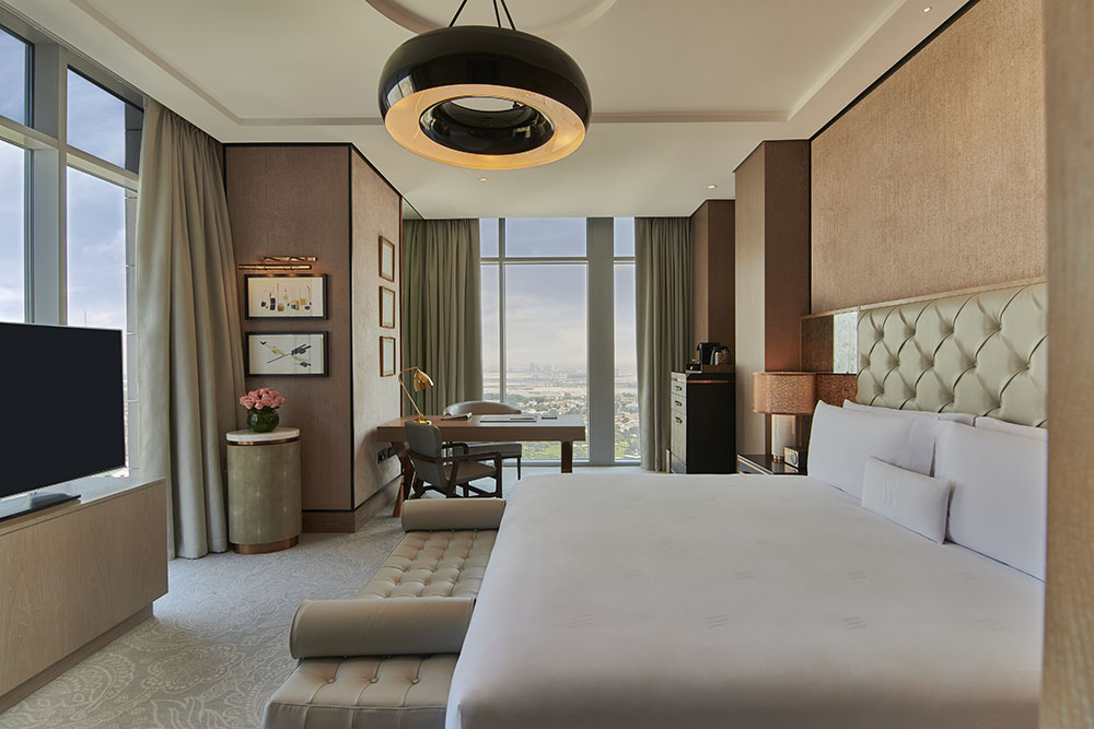 King Deluxe Room Skyline View