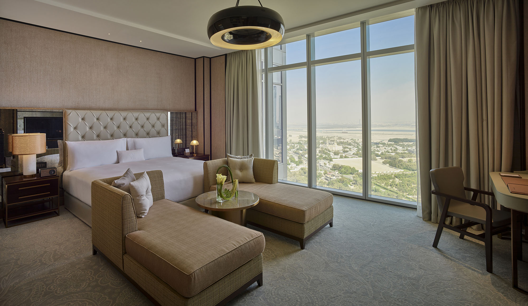 King Grand Deluxe Room with Skyline View