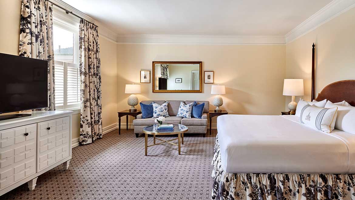PREMIER ROOM - 1 KING BED