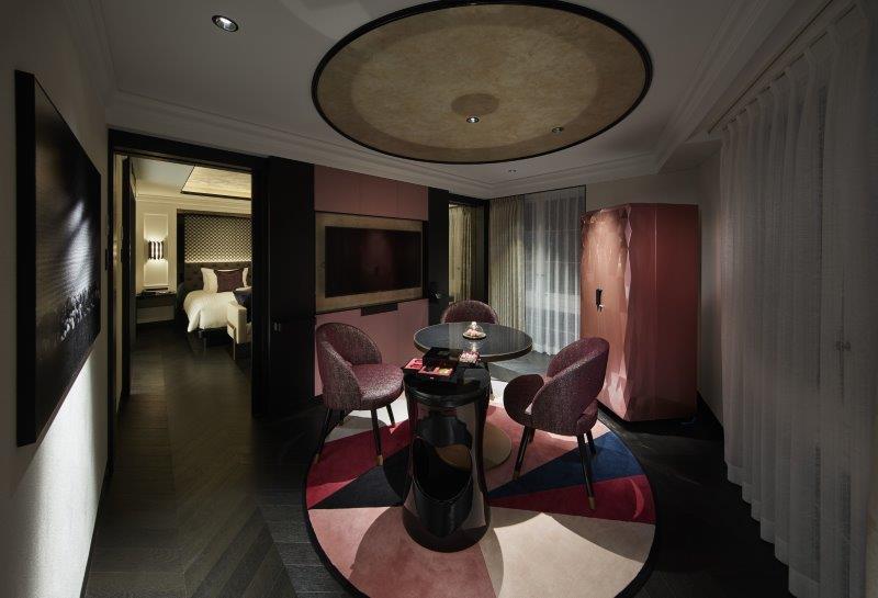Suite