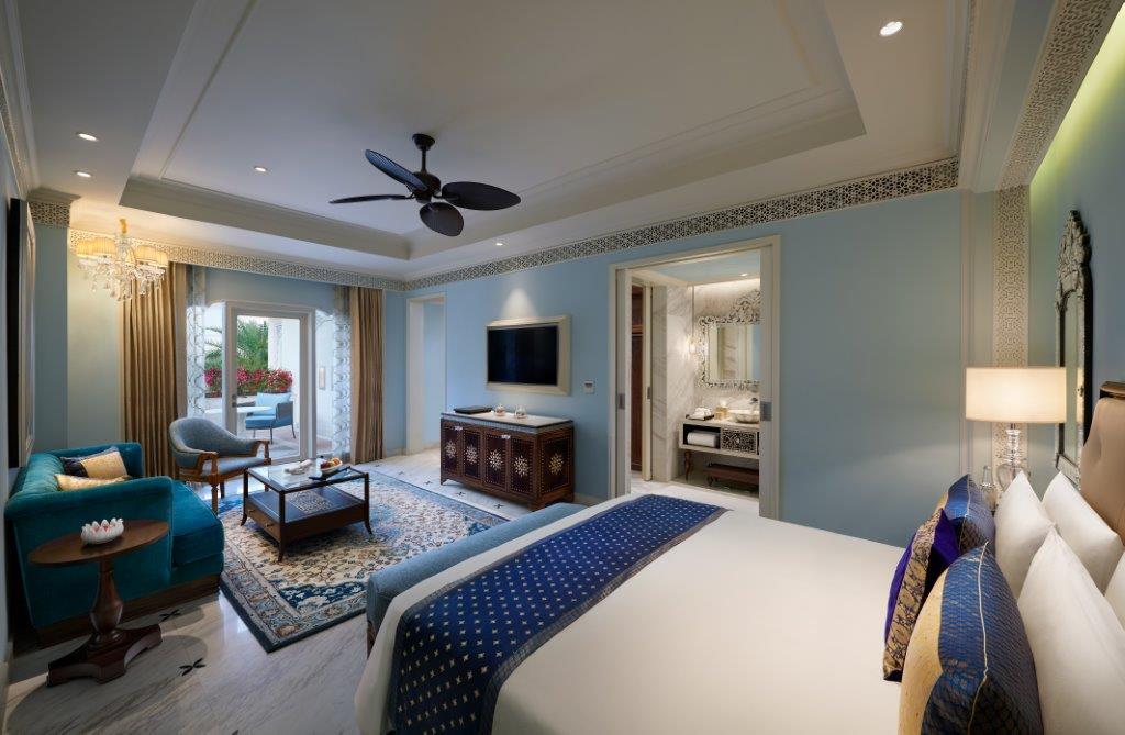 Grand Villa with Terrace