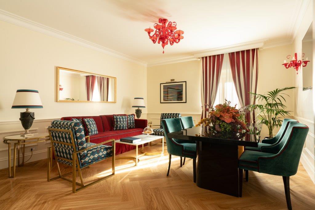 Two Bedrooms Suite (SUIRIP)