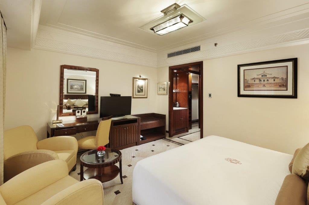 Deco Room