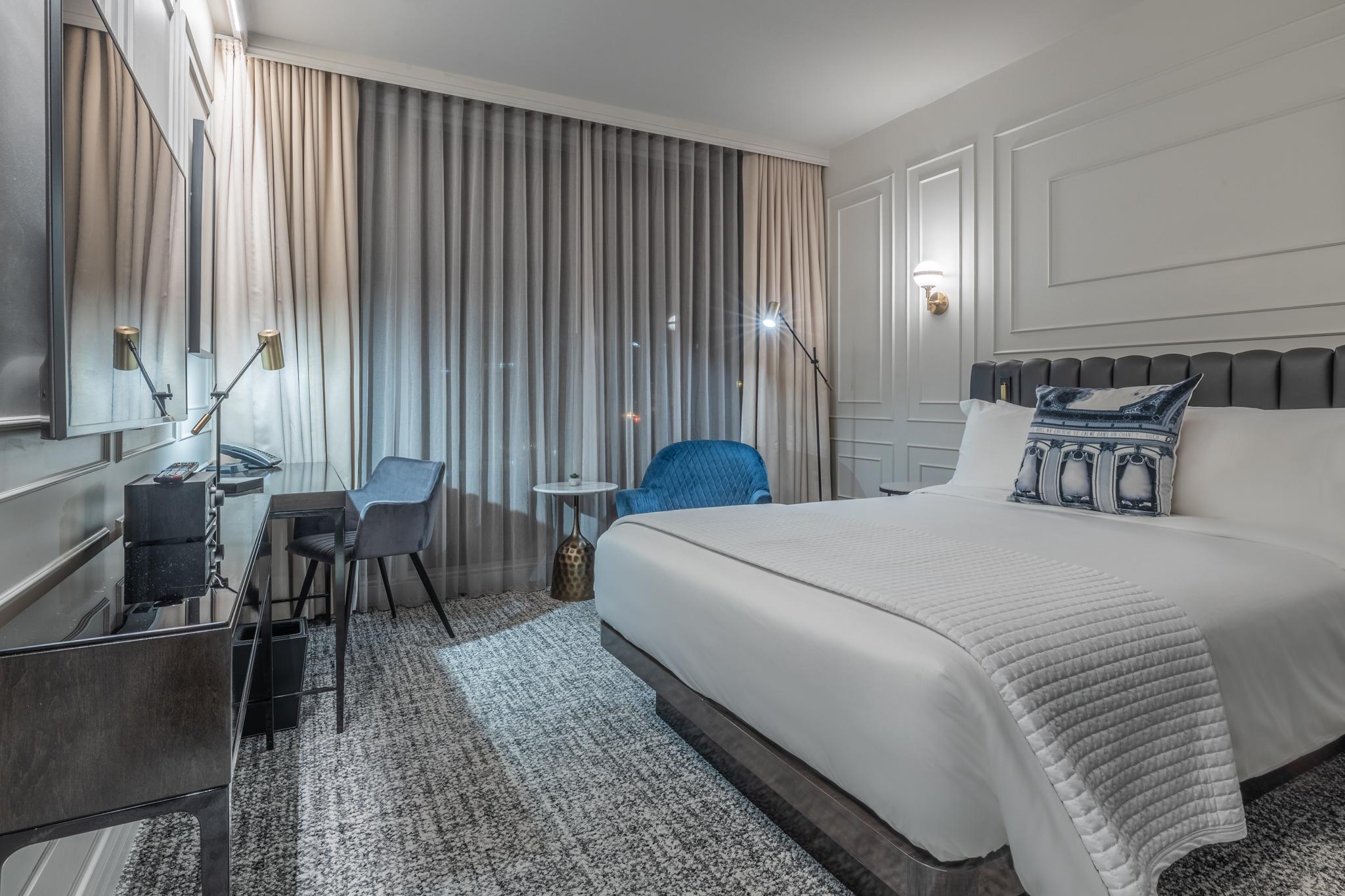 Citadine Room with Queen Bed