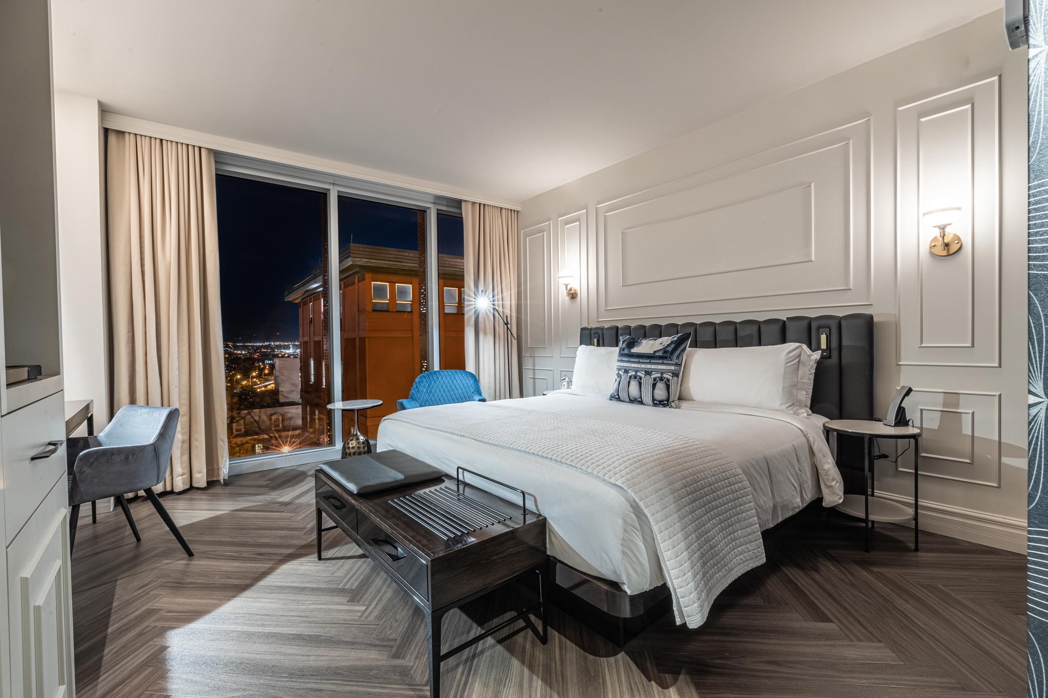 Citadine Room with King Bed