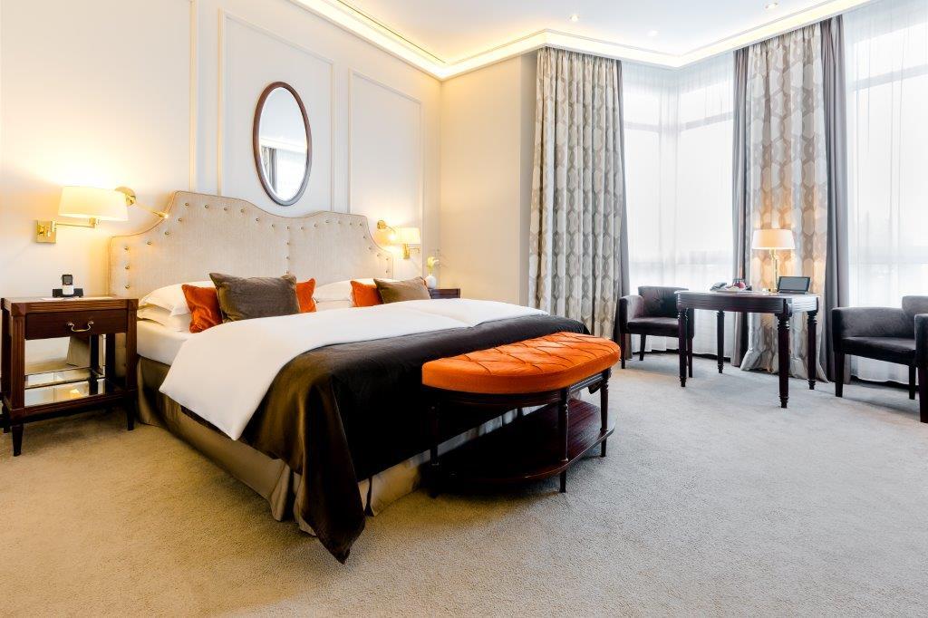 Grand Deluxe Room
