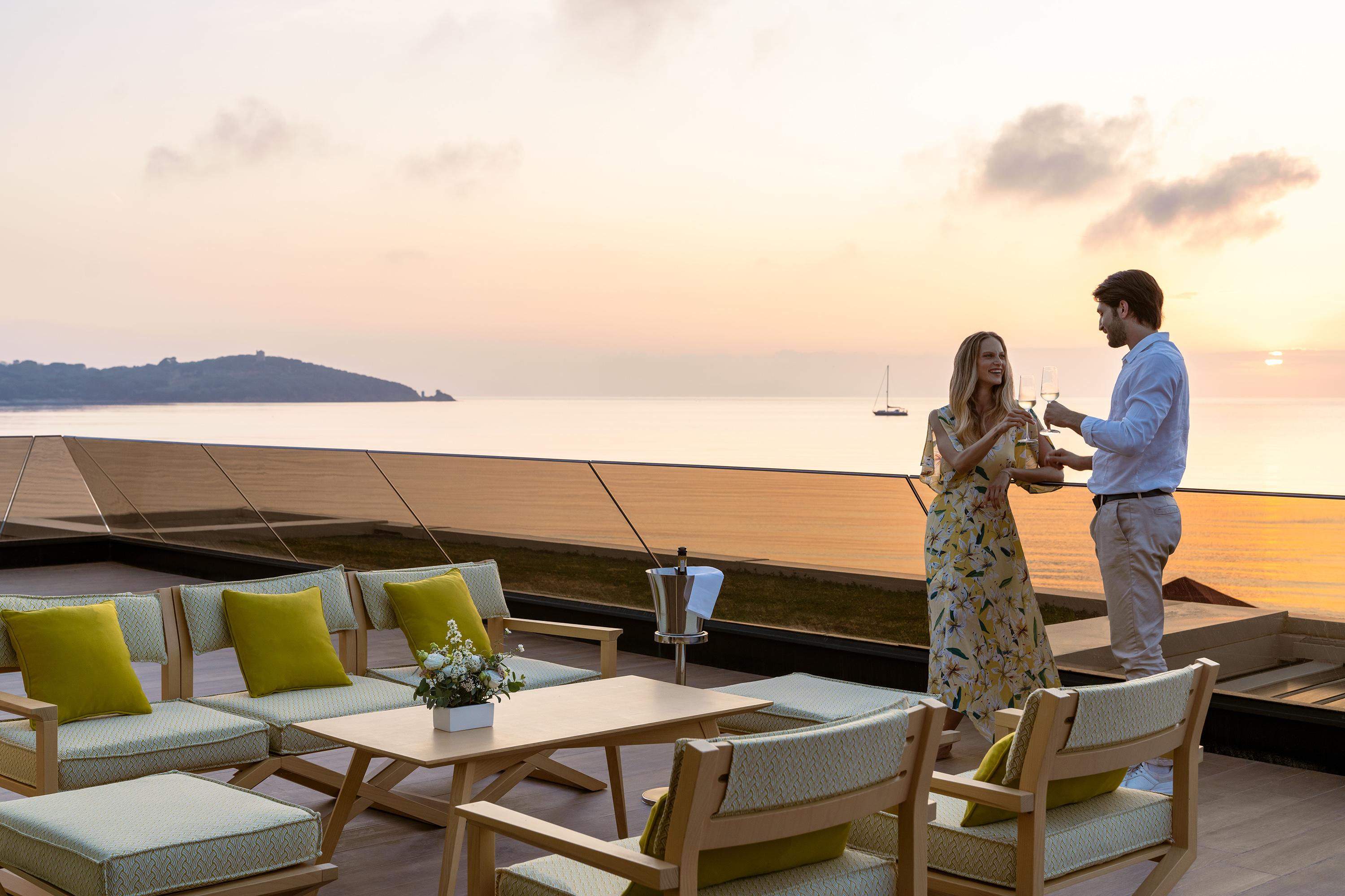 Panoramic Suite with Sea View