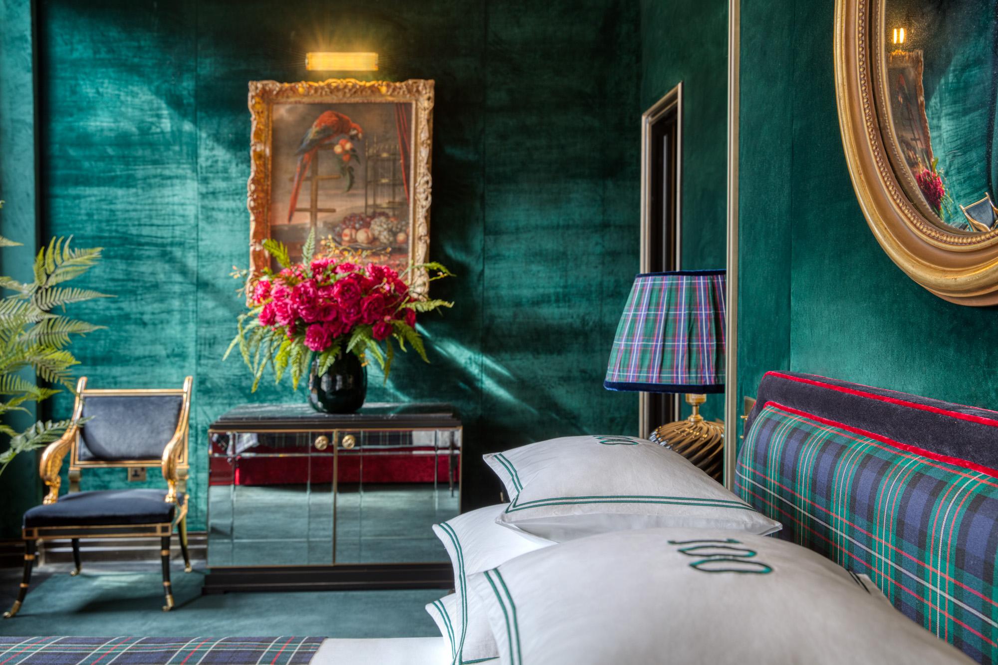 The Isobel Signature Suite