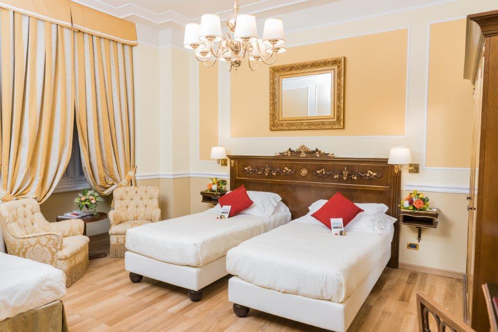 Triple Room