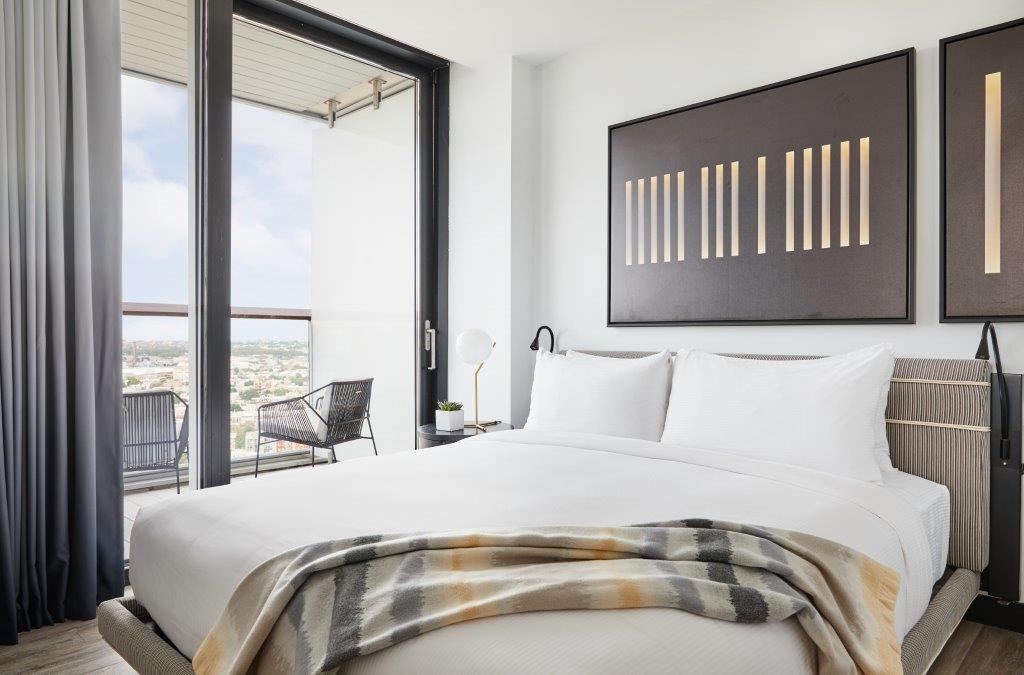 Gotham Corner Suite ADA with Wraparound Balcony