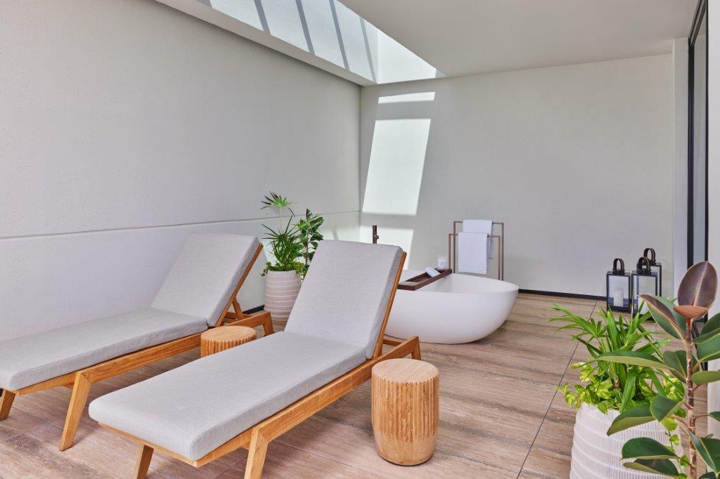 Atlas Suite, 1 King, Ocean View, Outdoor Bathtub, Corner Room, Terrace
