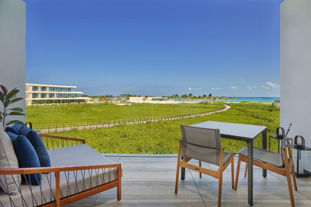 Deluxe Guest Room, 2 Queen(s), Ocean View, Terrace