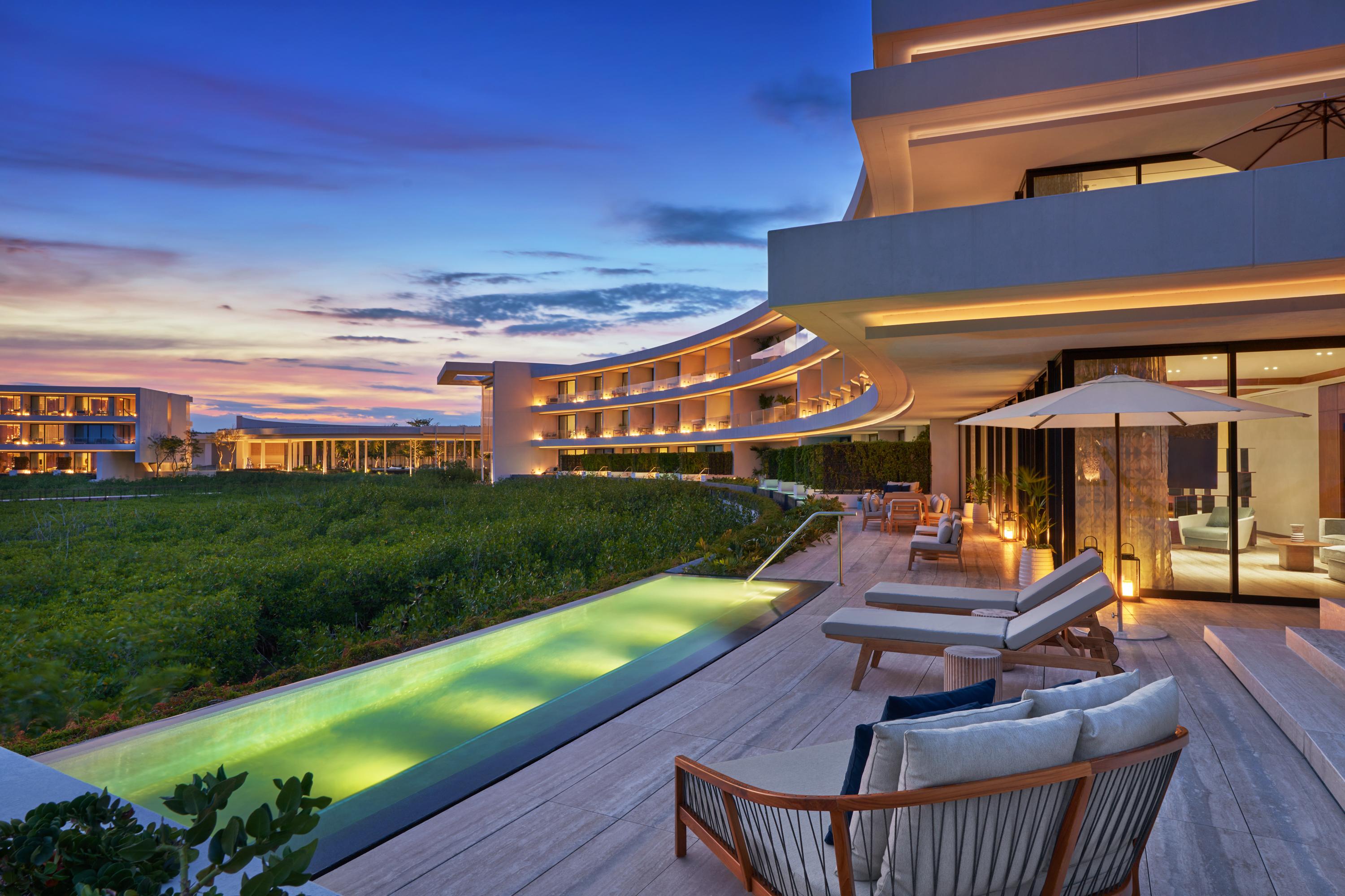 John Jacob Astor Suite, 1 King, Ocean View, Corner Room, Private Pool, Terrace, Whirlpool