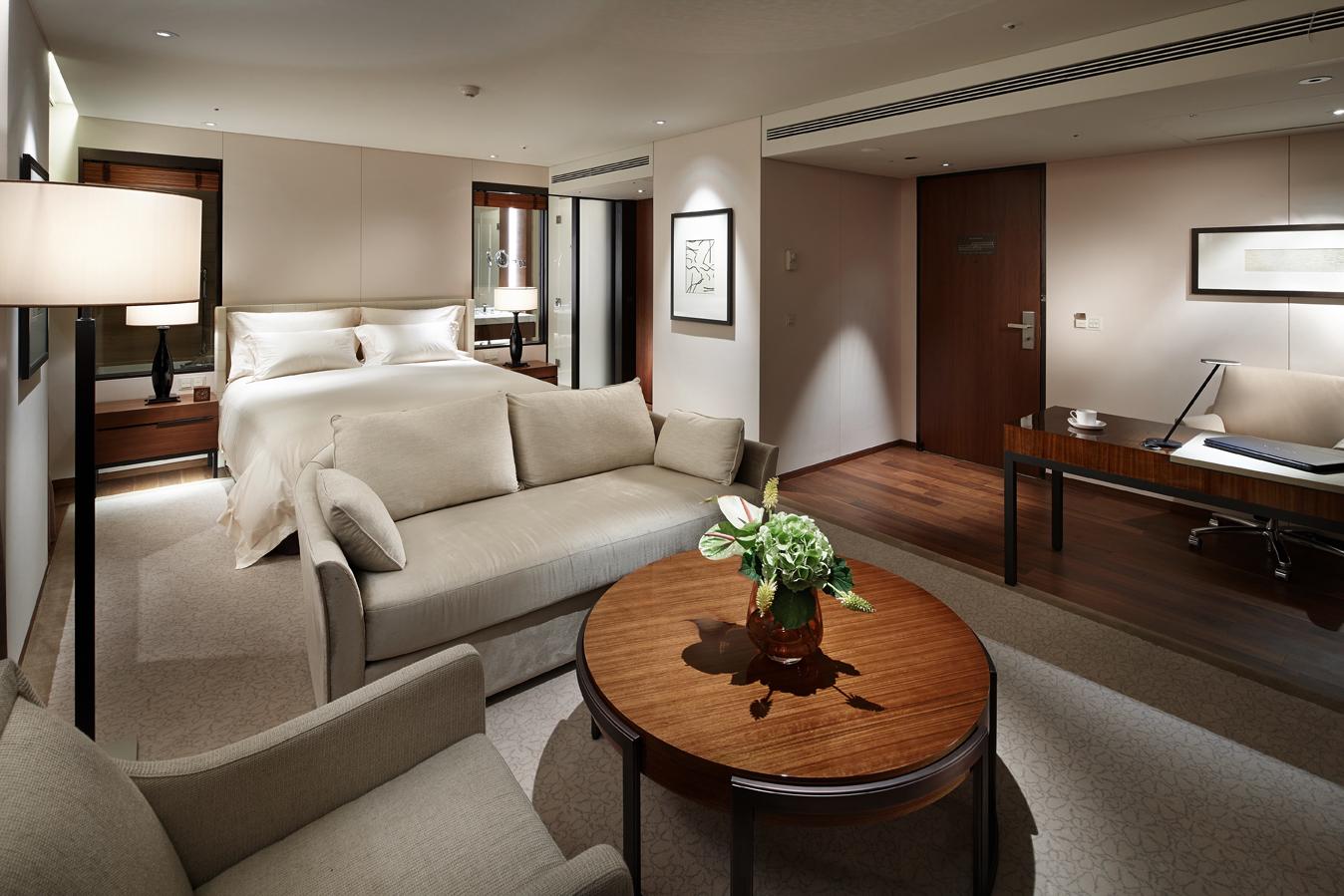Executive Grand Deluxe