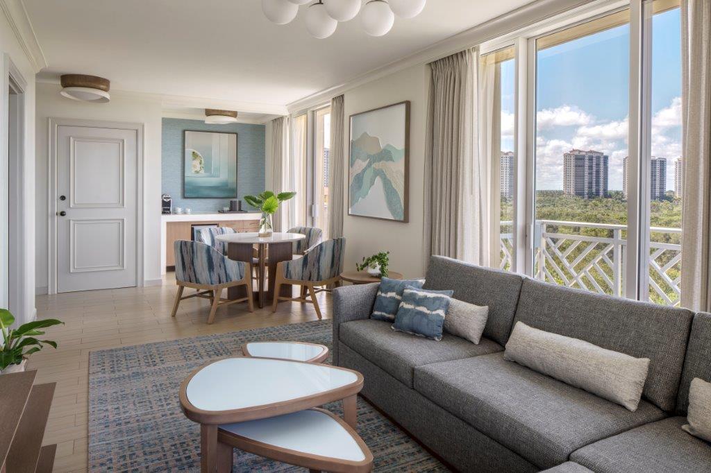 1 King Bedroom Bay View Suite with 4 Balconies