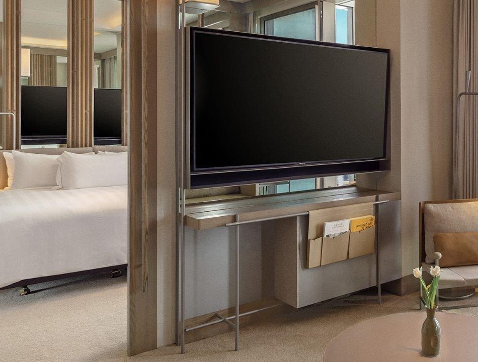 Cloud Terrace Suite