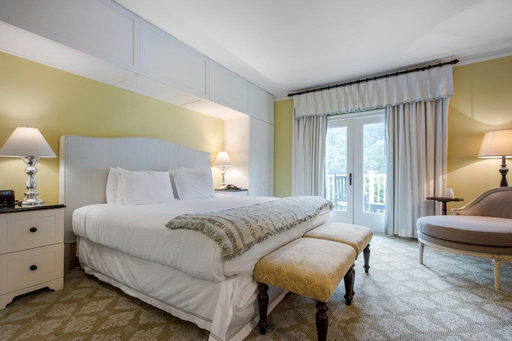 Premiere Luxury Spa King w/ Porch