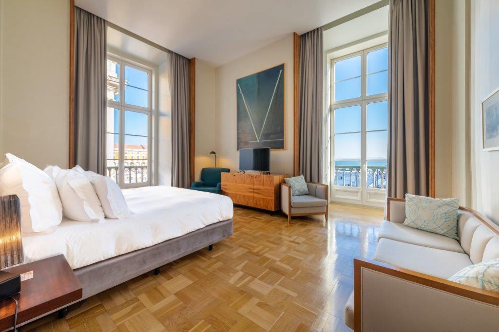 Suite Praça do Comércio King Size Bed