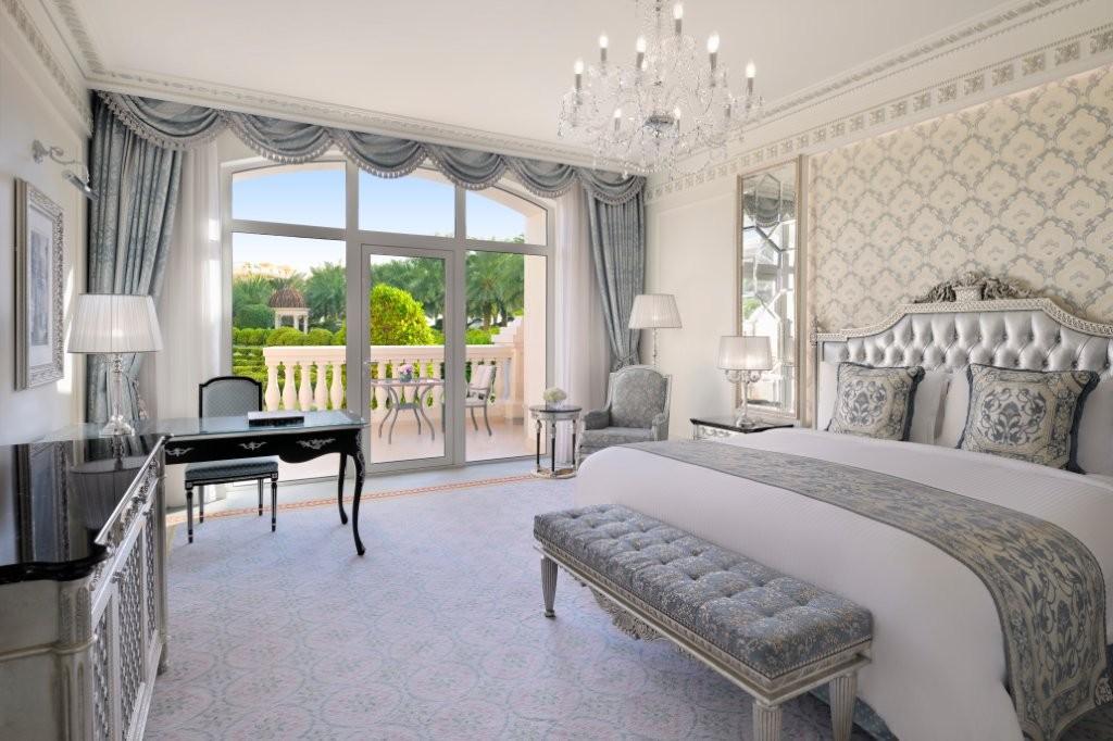 Premier Garden Walk