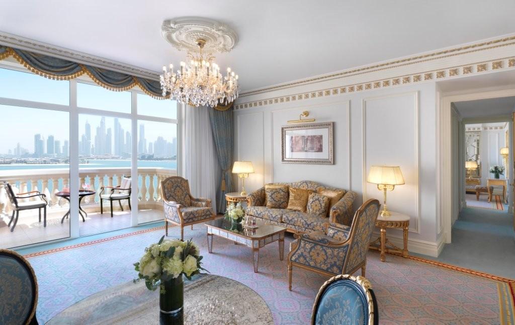 Signature Suite Palm