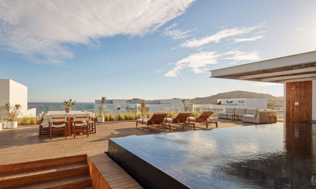 Five Bedroom Ocean View Penthouse with Butler Service