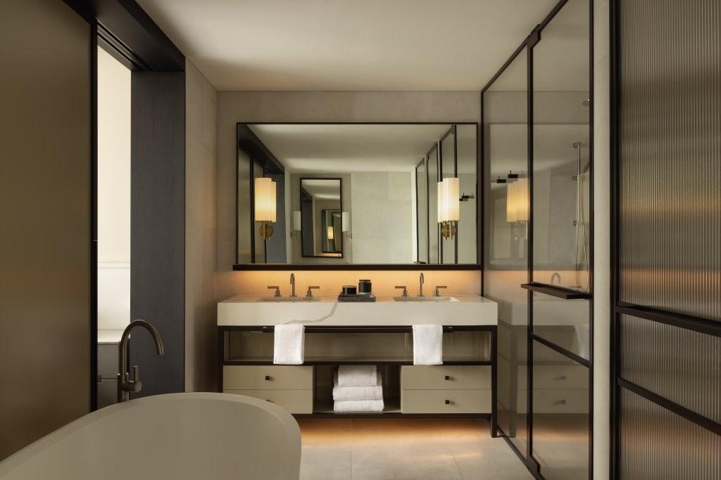 Skyline Suite