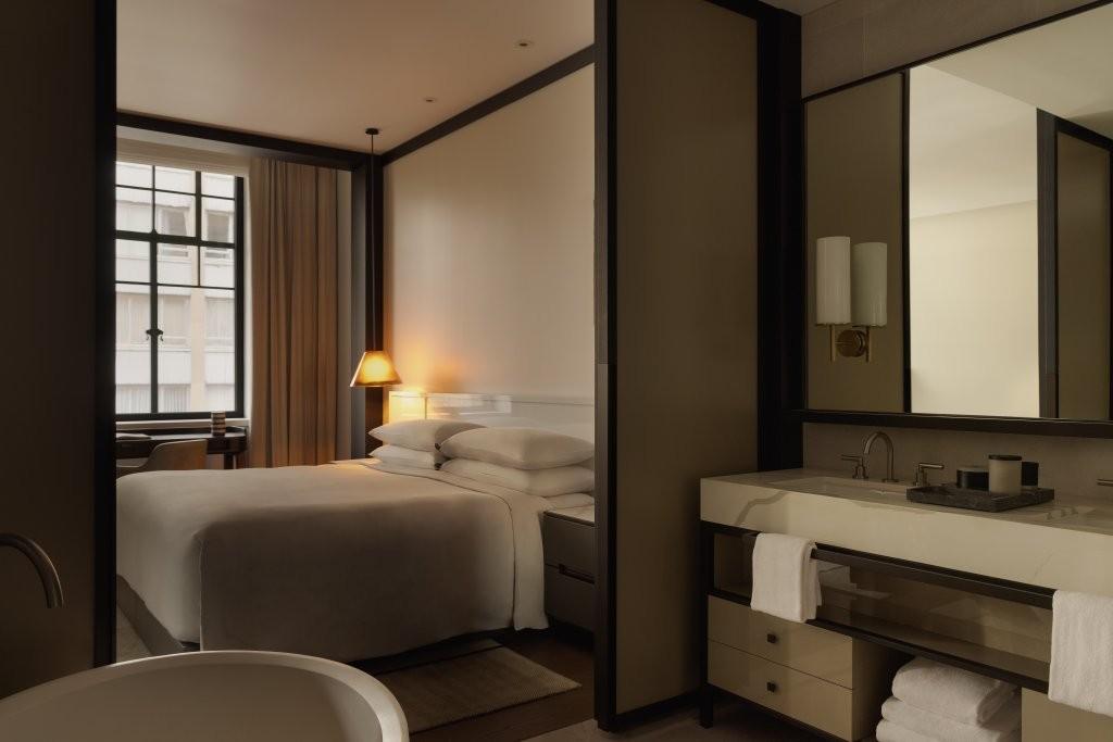 Premier Room