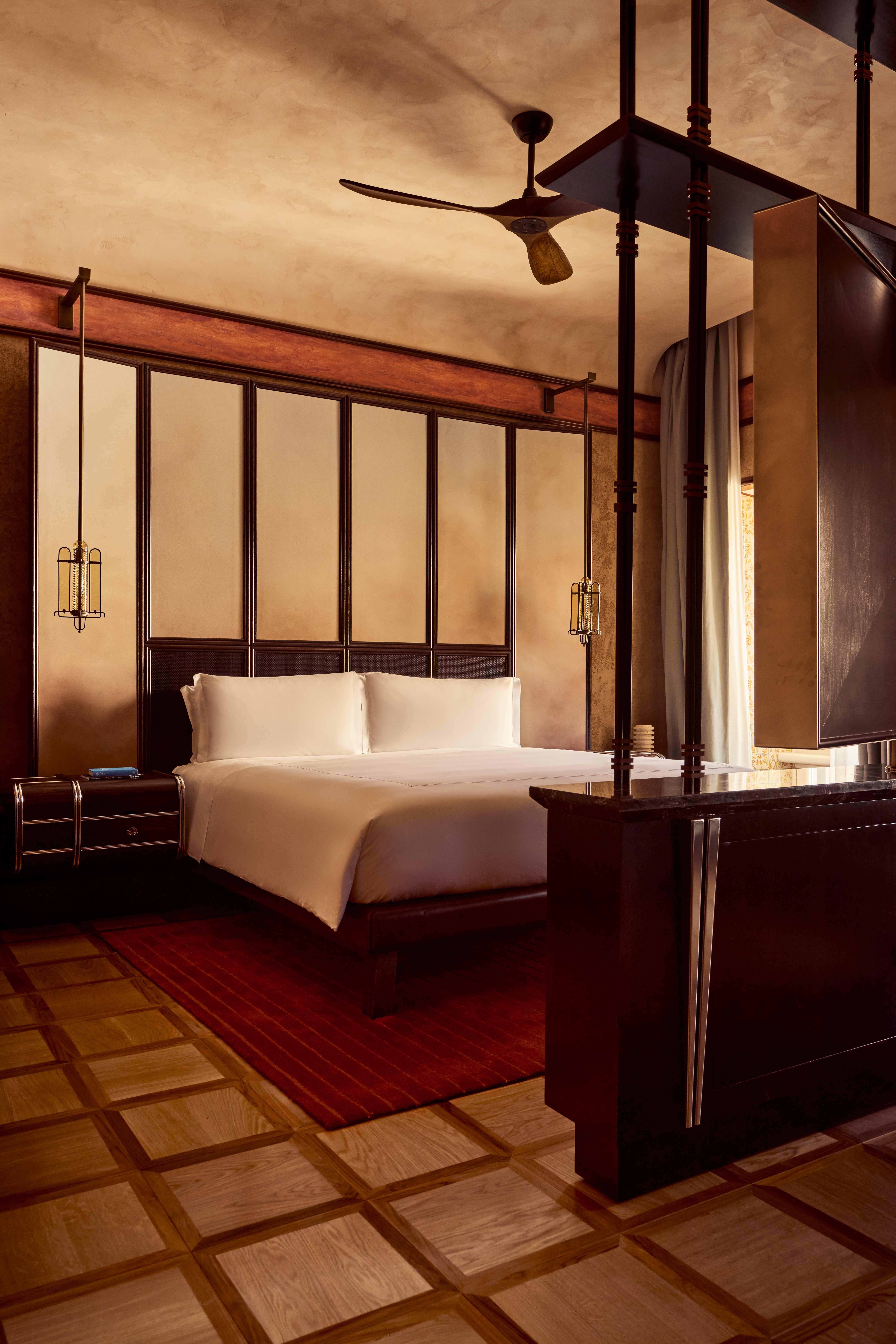 Junior Suite with Minerva Square Views