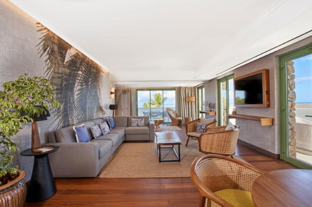 King Bed Royal Ocean View Suite (Hina & Hiro)