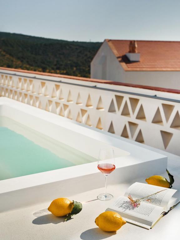 One Bedroom Residence with Jacuzzi
